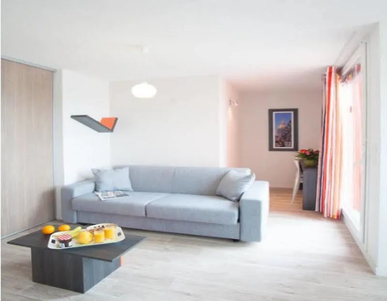 Adonis Paris Sud Aparthotel Chevilly-Larue 3*,